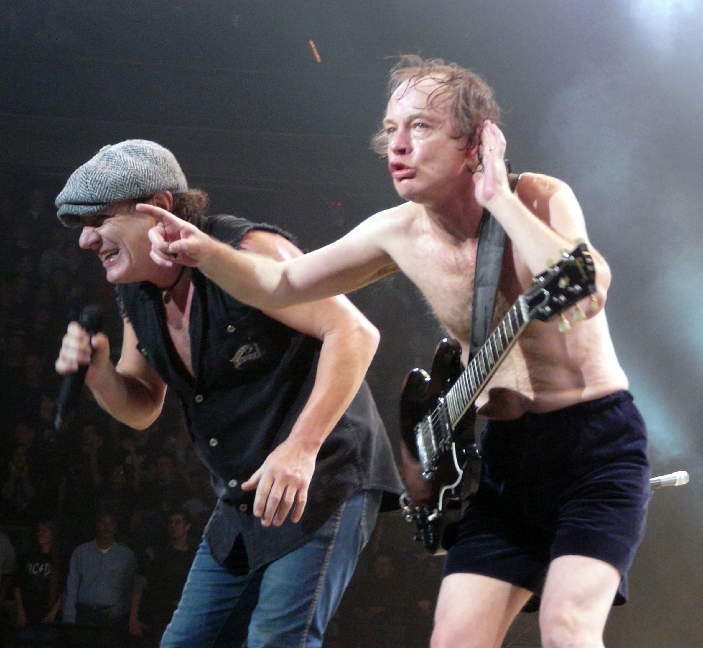 AC/DC на концерте в Сент-Поле, 23 ноября 2008 года